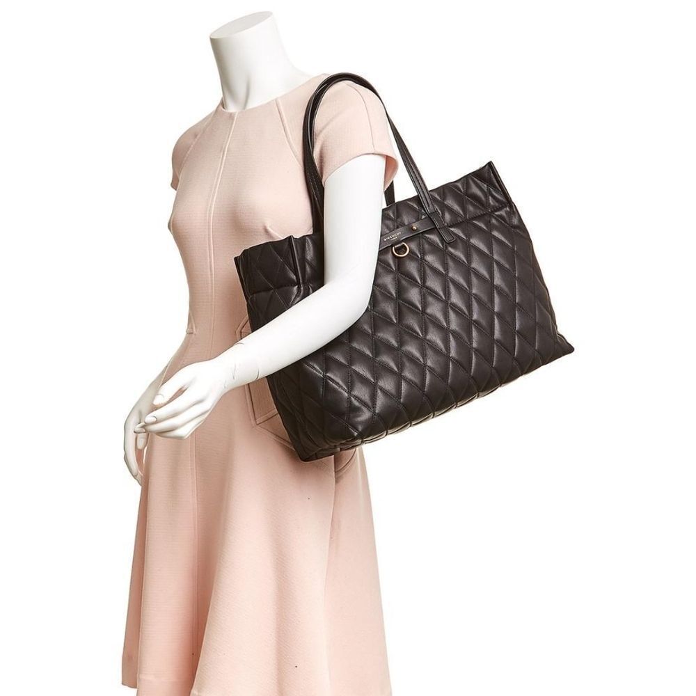 Givenchy Duo Quilted Tote Bag in Black With Dustbag! - Picture 4 of 17